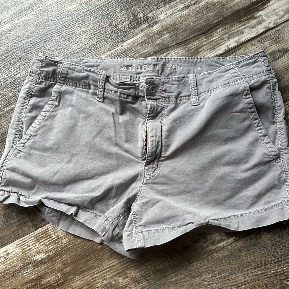 American Eagle Super Stretch Shortie Shorts